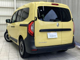 日本全国ご自宅前までご納車致します。陸送会社のプロフェッショナルが全国のご自宅前までしっかりと安全にお車をお持ち致します。