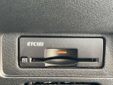 ETC2.0本体はカードの出し入れ場しやすいハンドル右下に配置されております。(※盗難防止のため駐車中はカードを抜き取って保管ください。)