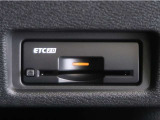 ETC車載器付きです。高速道路の料金所もスムーズに通過出来ます。