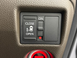 ■片側電動スライドドア■運転席脇のスイッチを押すだけで、片側のドアを開閉することが出来ます!