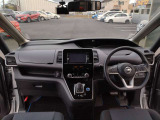 セレナ 1.2 e-POWER XV 