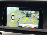 ●360℃アラウンドビューモニター+バックカメラ『まるで車を上から見渡しているかの如く車両周辺を映し出し、駐車支援をしてくれる便利な機能です!』