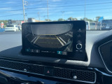 バックカメラも付いています! 運転が不慣れな方でも安心して駐車が可能です!