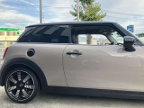 MINI正規ディーラー取り扱い MINI認定中古車 MINI NEXT甲府お車の詳細や展示状況はお気軽にお問合せ下さい。