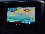バックカメラ搭載♪初心者の方や運転が苦手な方でも安心して駐車できます。