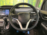 【純正革巻きステアリング】上質な革を使用することで、手にしっかり馴染みとても運転しやすいハンドルです♪