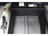 もしもの時のパンク修理キット。空気バルブに薬剤を入れて電動コンプレッサで空気を送り込むだけなので危険な作業や体力が少なくてすみます。ですがあくまで応急処置の為本修理が必要です。