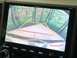 【サイド&バックカメラ】停車・駐車時に死角になりがちな運転席から見えづらいサイドとリアの障害物を確認できます!雨天時や夜間などは特に活躍してくれるアイテムです。