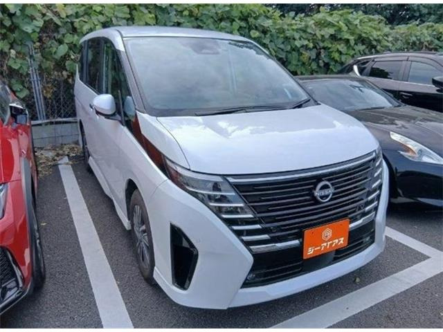 セレナ 2.0 ハイウェイスターV 禁煙車 レンタカーアップ