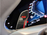 【パドルシフト付】Mマルチステアホイルに付随する「パドル・シフト」F1マシン感覚でシフトチェンジが可能となりよりドライビングの楽しさを演出します