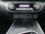 オートエアコンですので、車内を快適な空間に出来ます♪
