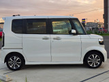 中古車の基本保証(期間は1年間・走行距離は無制限)のホット保証がついております。安心してご購入ください。※中古車保証は車両価格￥400.000-以上からになります。