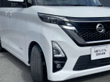 明るくスタイリッシュなLEDヘッドライト☆消費電力が小さく長寿命です♪