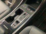 Honda認定中古車ならではの無料保証付き!延長保証も御用意しております。ハイブリッド車両については初度登録から10年目までハイブリッド機構を保証いたします。全国Honda Cars店舗、一律対応!