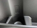 【納車前整備】安心してお乗り頂くために、ご納車前に、認証または指定工場にて法令12ヶ月点検整備を実施します。