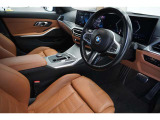 BMWらしい、シンプルですが直感で使いやすい内装デザインです☆お問合せ(無料ダイヤル)0078-6002-613077迄お待ちしております。大阪府吹田市芳野町5-55 毎水曜、第二・第三火曜日定休 営業時間10:00〜18:00