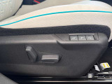 八光AUTO MOTIVEの強みはサポート力です。これまで培ってきた経験と技術力、スピードを生かして、お客様ひとりひとりを八光AUTO MOTIVE全店でサポートさせて頂きます。