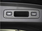 ◆予約クローズ機能付きパワーテールゲート◆キーや運転席のボタン、ハンズフリー機能など多彩なアクセスで自動開閉できます。