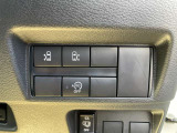 ☆ 【オートスライドドア】 スマートキーや運転席のスイッチでスライドドアの開閉が可能♪電動だから力を入れてドアを開ける必要が無く、小さいお子様でも、重い荷物を持っている時もラクに開け閉めできます ☆