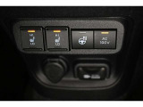 寒い日も快適♪シートヒーター装備!ステアリングあったか♪ ステアリングヒーター装備!AC100Vアクセサリースイッチ装備!