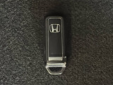 ★スマートキー★ キーを携帯しているだけでカギの開け閉めからエンジン始動までできるスマートキー!キーを取り出す必要がないので楽チンです