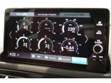 日常の走行をスコアリングする「Auto Score機能」と、サーキット走行でのデータ収集、解析を行う「Data Log機能」、2種類のスコアリング機能を搭載しています!