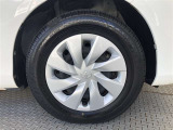 タイヤサイズは175/70R14です
