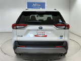 いつでも、どこでも、行きたい場所へ自由に行ける。世界を広げる、本格的なSUV・RAV4!!