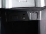 【USB接続】USB接続も可能です。スマホと連動して音楽も再生可能です。