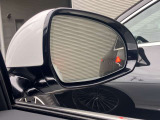 ブラインドスポットアシストを装備。斜め後方の車両を監視し必要に応じてドアミラー内のインジケーターを点灯。不注意によるミスを予防し、安全運転をしっかりとサポートします。
