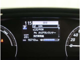 【レーンディパーチャーアラート】道路の白線をカメラで認識。ウインカー出さずに車線を逸脱する場合、ブザーとディスプレイ警告。