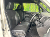 運転席シート廻りは使用感も少なく、良好な状態となっています。丁寧に使われていたことがよくわかりますね。