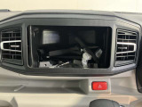 ご納車前に納車点検(法定12ヶ月点検相当)を実施し、基本性能に関わる機能や状態を徹底的に点検します。