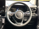 【純正革巻きステアリング】上質な革を使用することで、手にしっかり馴染みとても運転しやすいハンドルです♪