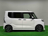 ドアは約90度に開くので荷物も積み込みやすく、乗り降りもしやすい♪ ロングドライブも快適に過ごせる工夫がいっぱいです♪♪