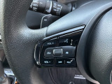 ステアリングの左側にはオーディオコントロールスイッチを装備!ハンドルから手を離さずにオーディオを操作できるのはとても安全で便利ですね♪