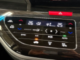 より快適にドライブを過ごして頂ける様に簡単に調整ができるオートエアコンを装備しております!ワンタッチですのでどなたでも簡単に操作できます!室内はこれでいつでも快適に保たれます。