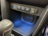 運転席・助手席シートヒーター付き♪お尻や腰回りを温めてくれますよ(^^♪