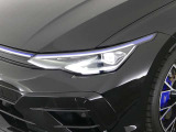 フルLEDヘッドライト IQ.Lightを装備!
