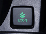 エンジン、エアコンなどを制御し低燃費な『ECONモード』に、また走りを楽しみたいとき、空調など快適性を重視したいときにはスイッチOFFで通常モードに切り替えができます!
