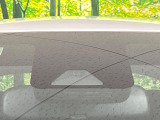 【トヨタセーフティセンス】走行中に前方の車両等を認識し、衝突しそうな時は警報とブレーキで衝突回避と被害軽減をアシスト。より安全にドライブをお楽しみいただけます。