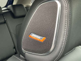 BOSEヘッドレストスピーカーが搭載されています!
