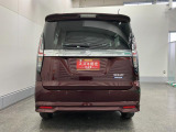 多彩なシートアレンジと広い荷室で日常使いから旅行、車中泊にもピッタリ♪