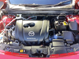SKYACTIV-G 2.0にマイルドハイブリッドシステムを組み合わせ、乗れば乗るほど毎日の運転が楽しみになるe-SKYACTIV Gを搭載しています。