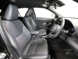 ゆったり室内で運転もしやすいです♪使い勝手の良い配置も考えられています!!