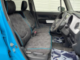 運転席シート廻りは使用感も少なく、良好な状態となっています。丁寧に使われていたことがよくわかりますね。