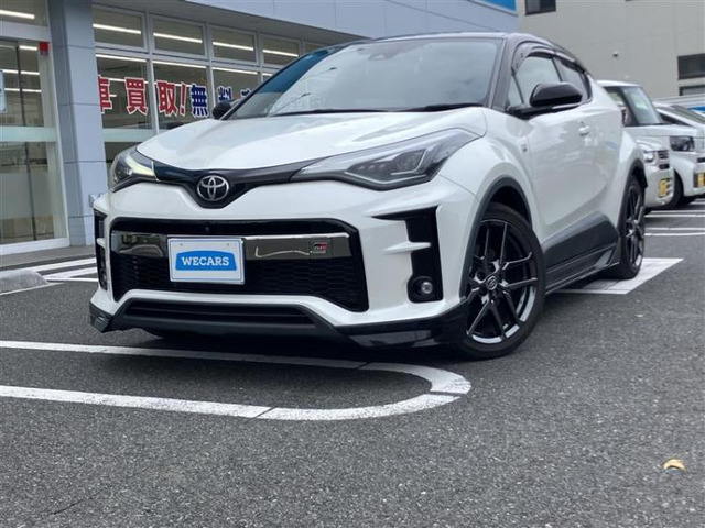 C-HR ハイブリッド 1.8 S GR スポーツ