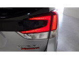 SUBARUのアイデンティティー、コの字型LEDテールランプ!