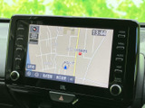 現在地周辺の道路や目印を画面で確認でき、目的地までの道のりを把握する際に便利です。表示内容を見ながら行き先を確認できるため、初めて訪れる場所への移動もサポートします。