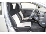 当店は全車『ロングラン保証』付!(1年間、距離無制限 HV車はHV保証付) 別途延長保証もご用意しております♪ ぜひ現車を確認にご来店ください